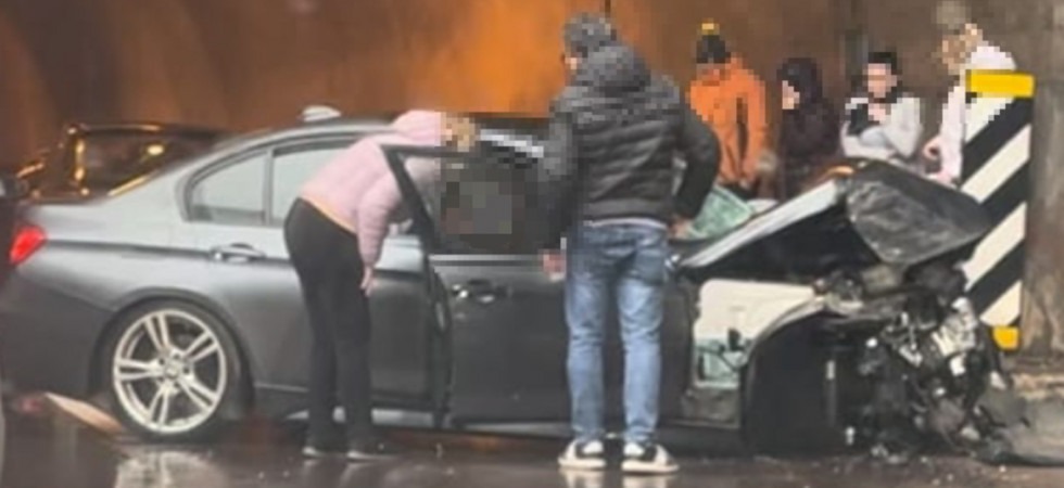 Perde il controllo della Bmw e si schianta contro la base della galleria: incidente sulla Valsugana